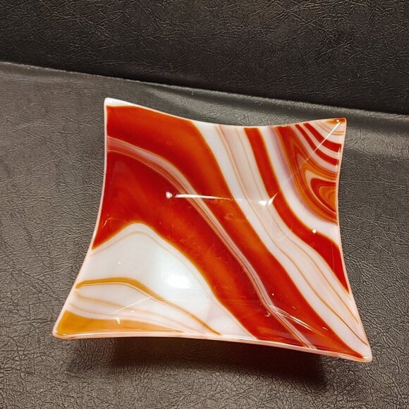 Red and White Swirl Glass Dish - Picture 1 of 5